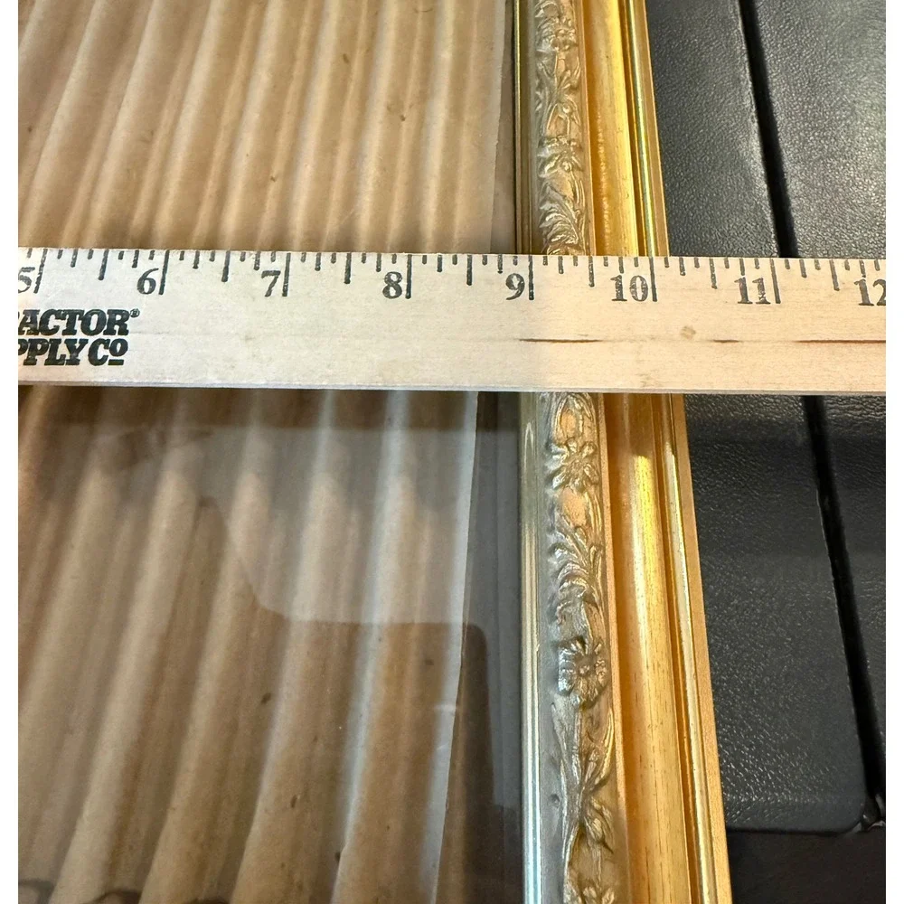Picture‎ Frame Wood 8 x 10 Gold Ornate Floral Tabletop Wall Mount Free Standing